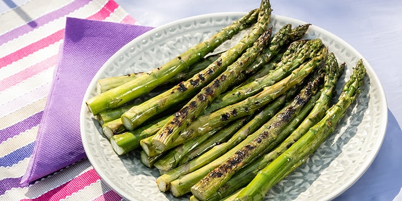 EAT ME koude recepten - Gegrilde groene asperges